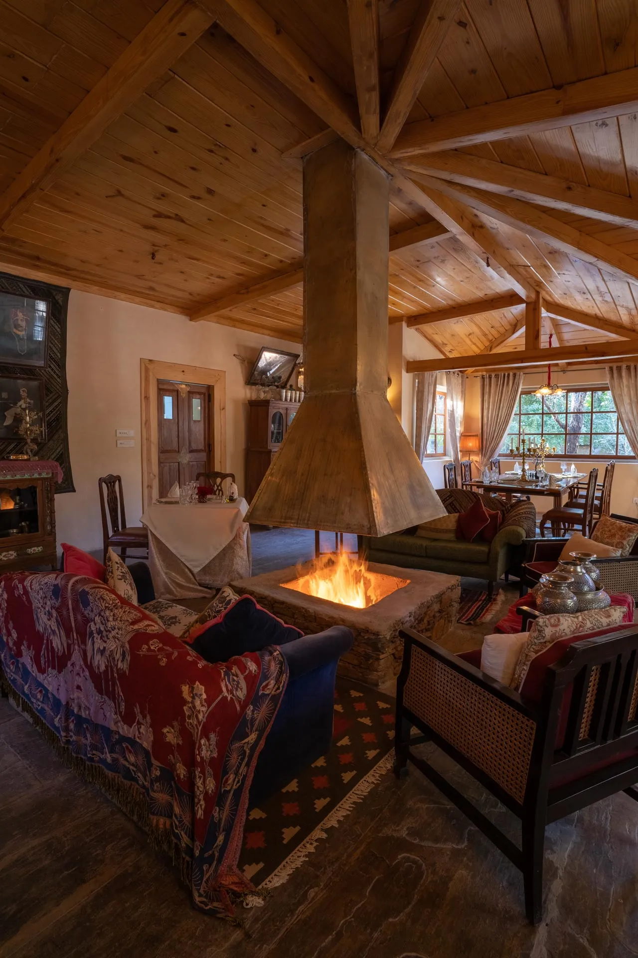 Srinivas – The Royal Residence